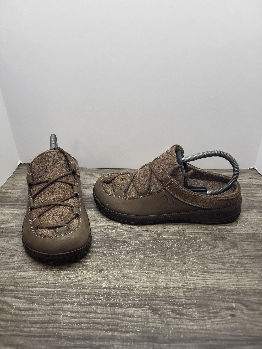 Stegmann Clogs Brown Wool Slip On Lace Up Non Slip Women's Size 6 EUC
